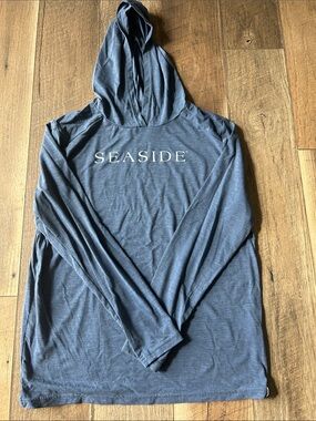 Fair Harbor Sun Protection SEASIDE Hooded Long Sleeve Tee in Heather Navy